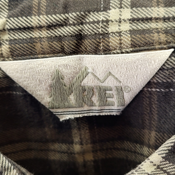 REI Flannel Shirt size Large (see measurements for details) - Picture 6 of 6